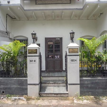 Hotel The Corner Courtyard Kalkutta Exterior foto